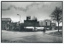 404968 Gezicht op de fabriek van Central Soya (Everard Meijsterlaan 3) te Utrecht, vanaf de Kanaalweg.